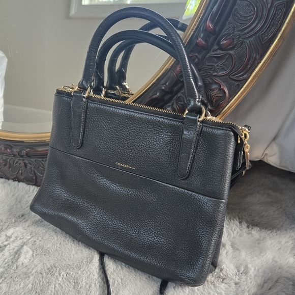 Coach Black Leather Women's Purse - Picture 3 of 8